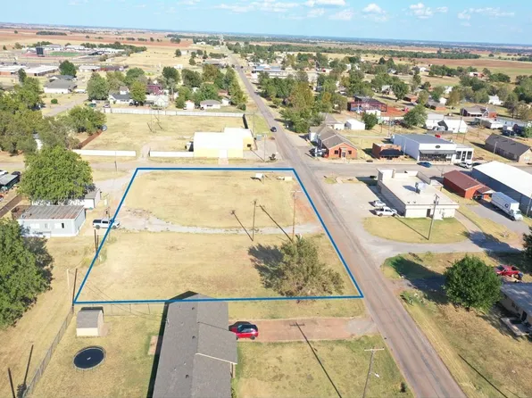 109 N Main St, Cashion, OK 73016
