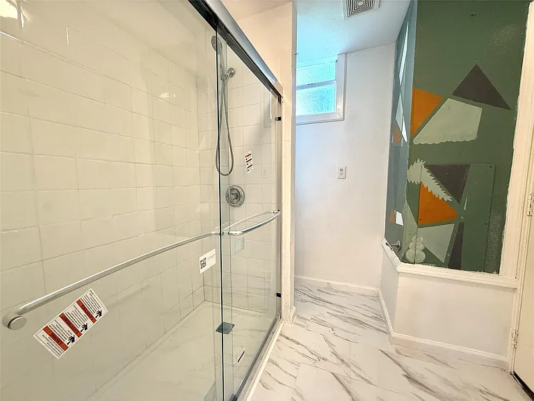 421 Sidney St #1/2 — Photo 8