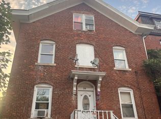 36 Cliff St, Norwich, CT 06360