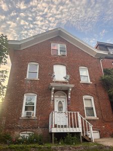 36 Cliff Street, Norwich, CT, 06360