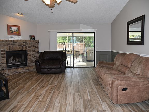 5th image of 7108 Eagles Perch Dr