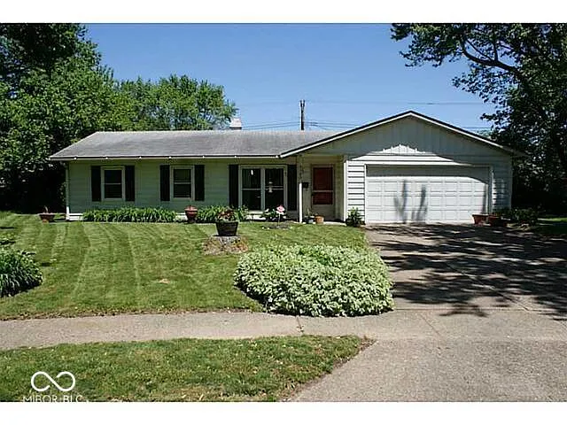 3165 Norwich Ct photo 1