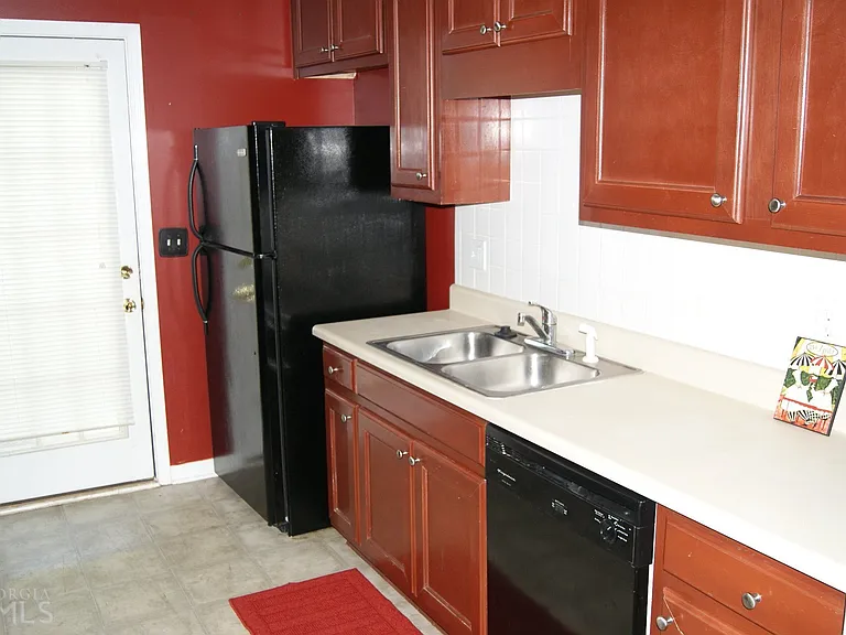 848 Commerce Blvd — Photo 8