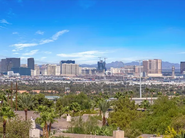2500 Antique Blossom Ave, Henderson, NV 89052