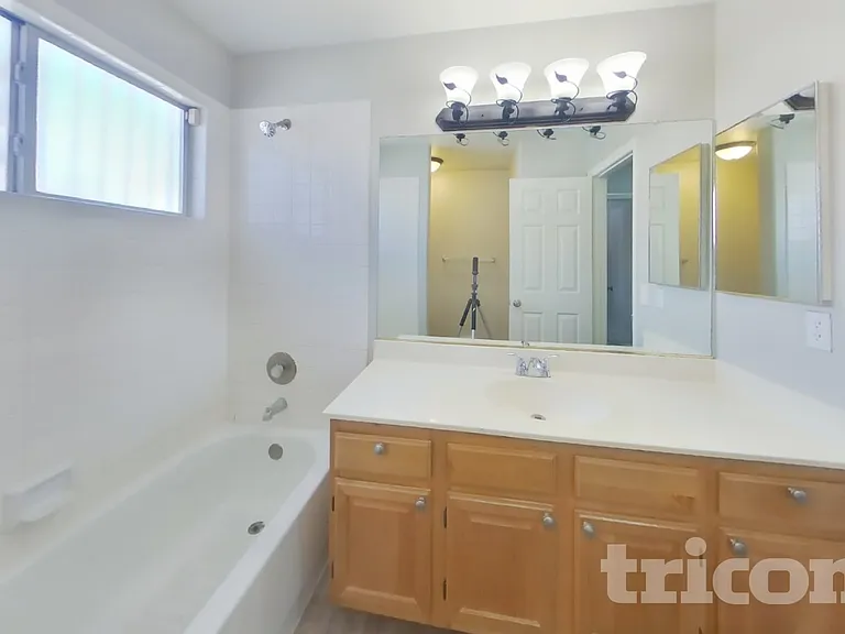 1133 Broken Hills Dr — Photo 12