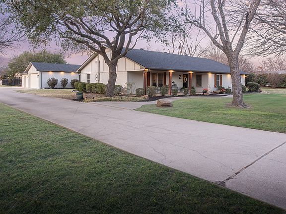 2nd image of 2 Moonlight Trl