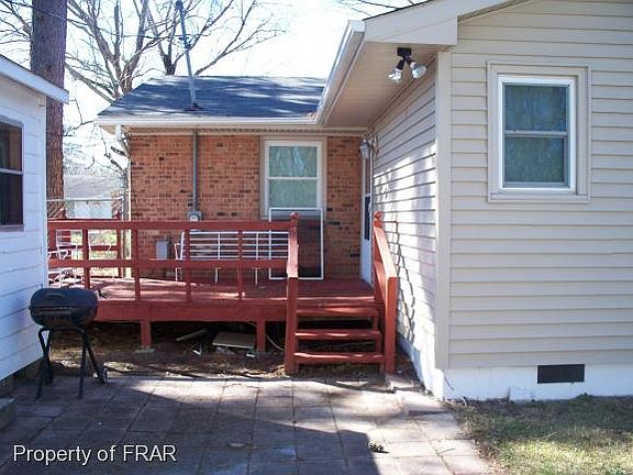 4th image of 2141 California Dr