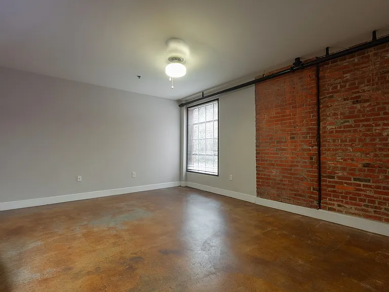 The Lofts at Dunlop — Photo 28