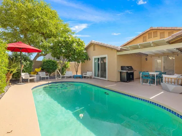 53045 Avenida Alvarado, La Quinta, CA 92253