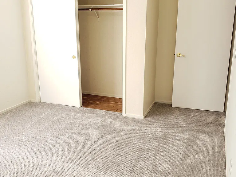 550 Hillcrest Way — Photo 11