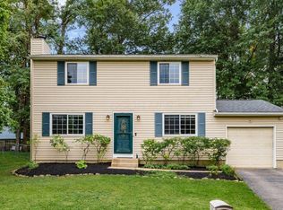 3841 Orange Blossom Ln, Columbus, OH 43230