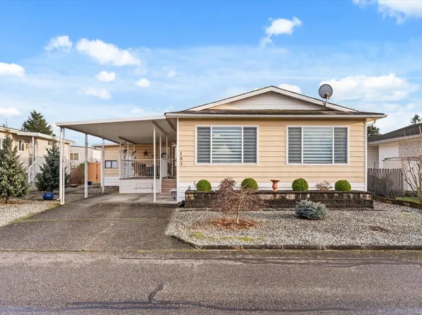 9055 Ashwell Rd #101, Kwawkwawapilt 6, BC V2P 7S6