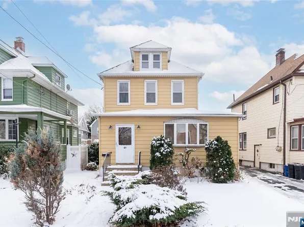 27 Arthur St, Ridgefield Park, NJ 07660