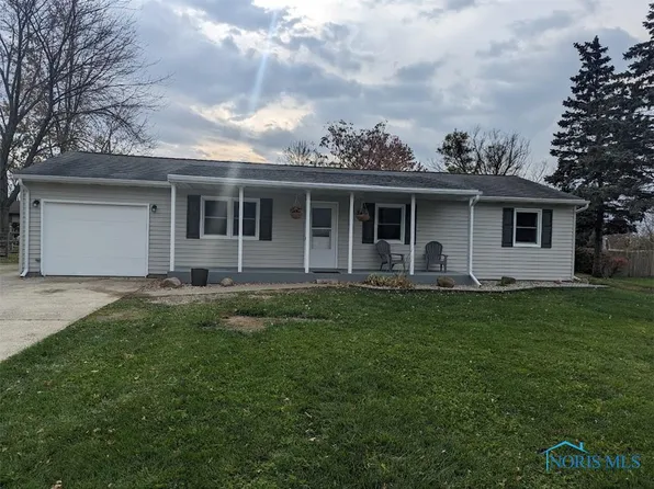 641 Jahns Rd, Napoleon, OH 43545