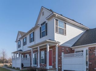 1002 Riversedge Dr #38, Saline, MI 48176