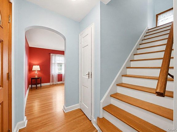 2nd image of 85 Halstead Avenue
