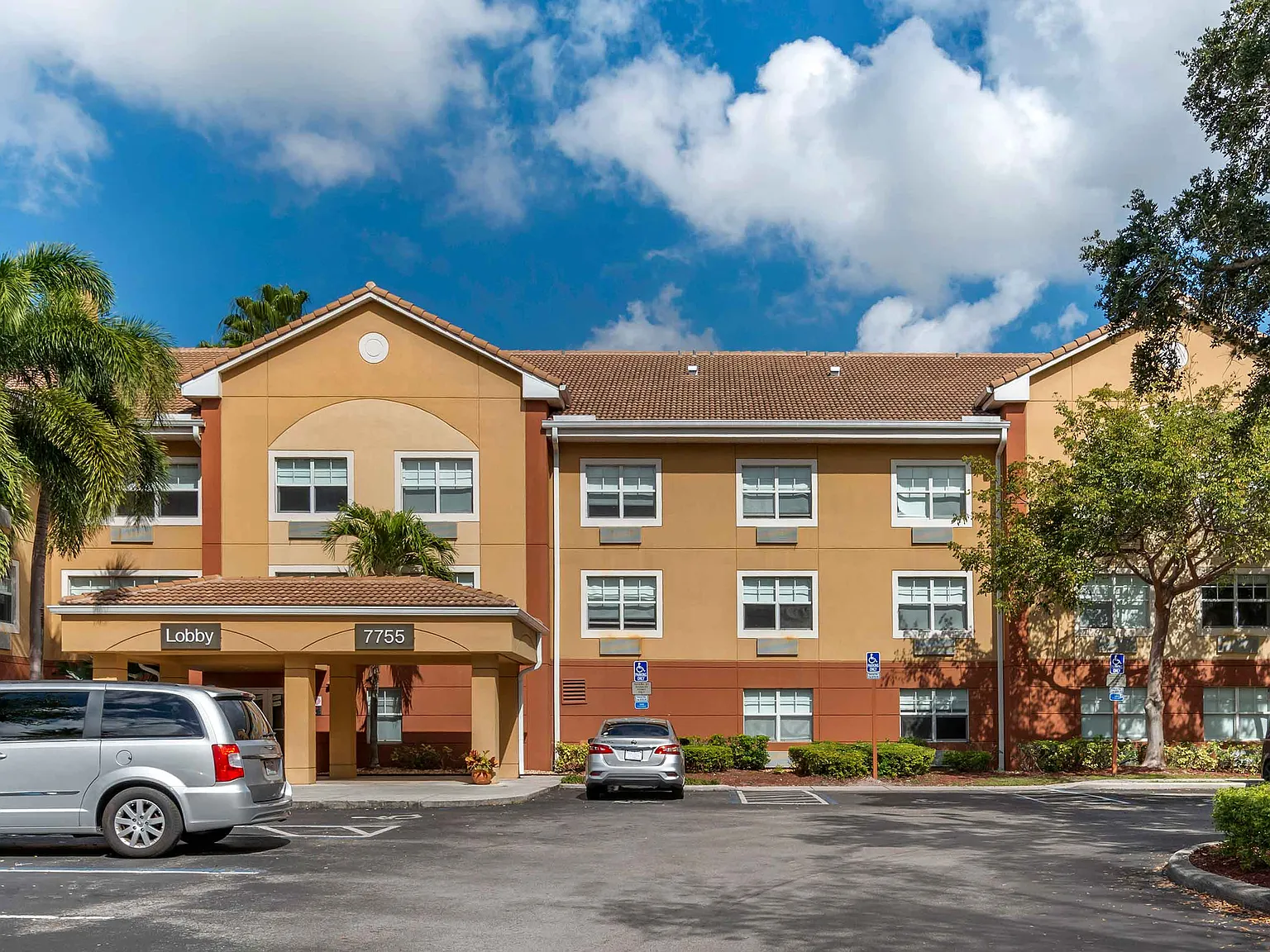 Fort Lauderdale - Plantation — Photo 2
