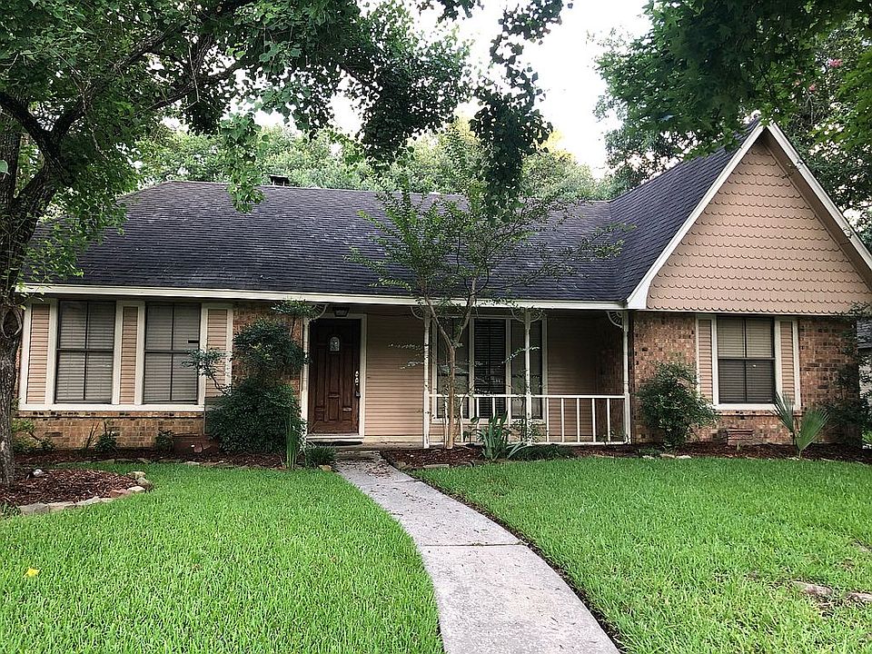 1st image of 3610 Maple Glen Dr
