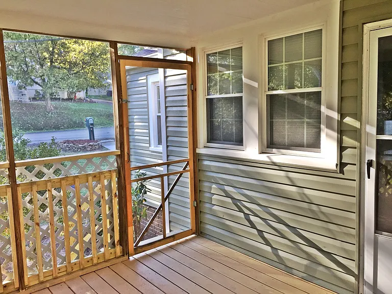 1417 Wales Ave — Photo 4