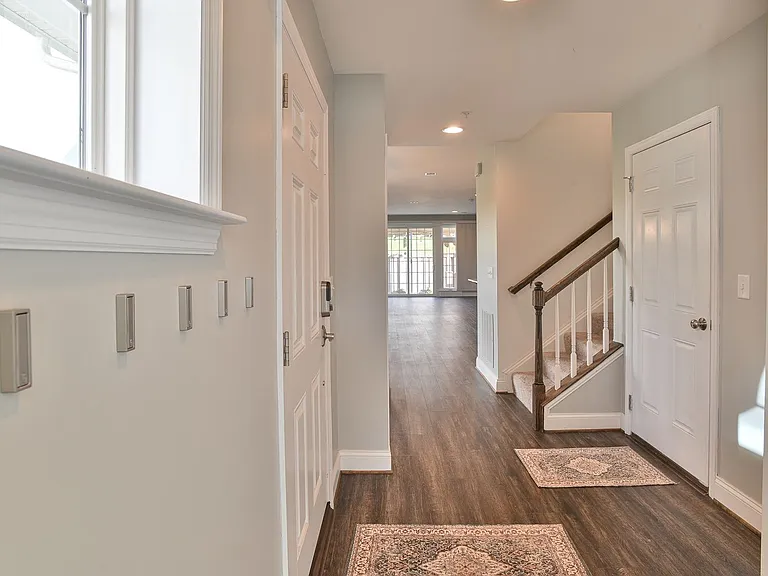 3118 Grove Ct — Photo 15