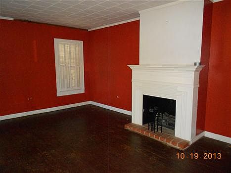 3rd image of 507 W Lucille St