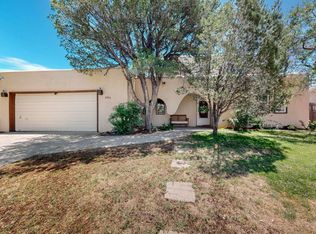 3904 General Bradley St NE, Albuquerque, NM 87111