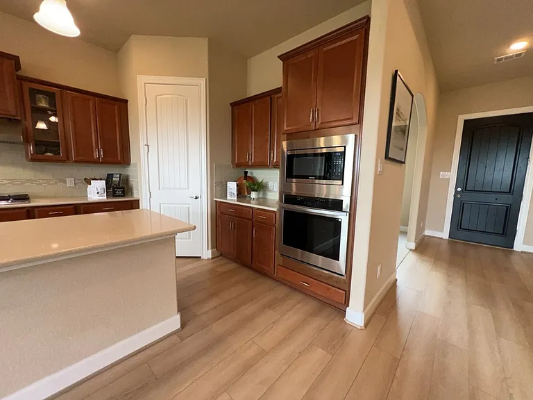 5602 Caracara St — Photo 10
