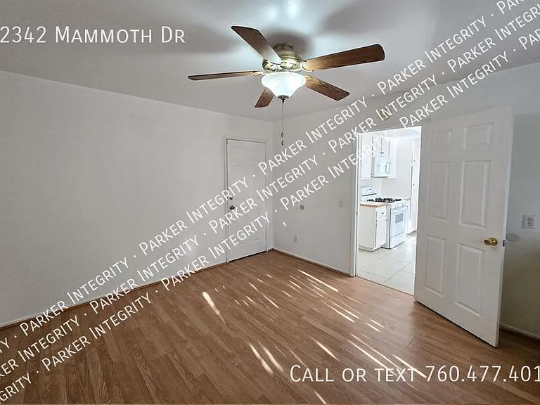 12342 Mammoth Dr — Photo 5