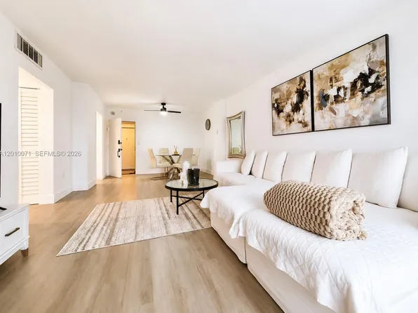 400 Kings Point Dr APT 1224, Sunny Isles Beach, FL 33160