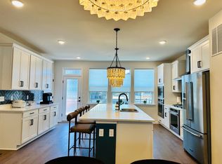 207 Vaughn Dr, Princeton Junction, NJ 08550