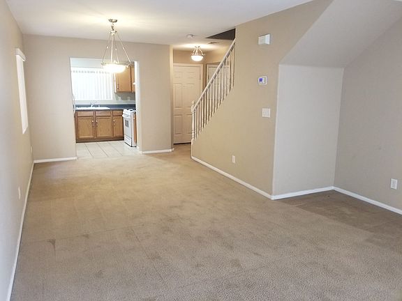 3rd image of 4040 Emerald Wood St