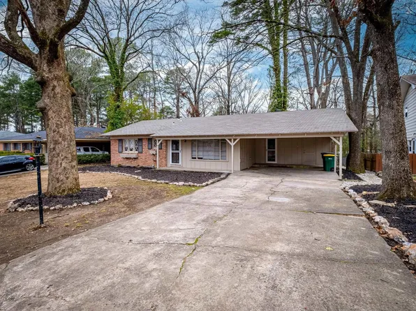 7710 Briarwood Cir, Little Rock, AR 72205