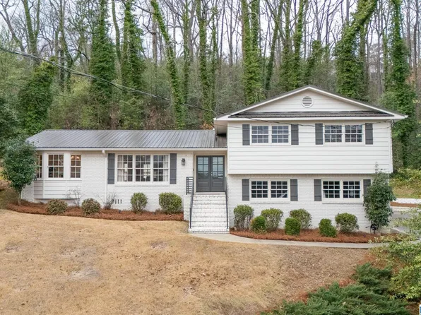 1616 Moss Rock Rd, Birmingham, AL 35226