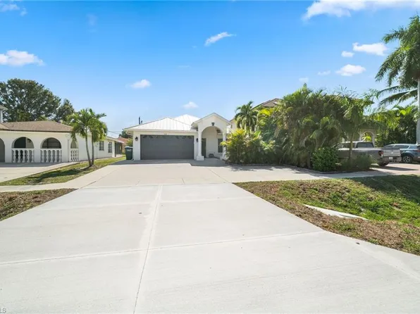 618 111th AVE N, NAPLES, FL 34108