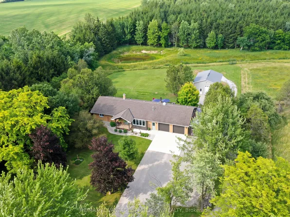 25348 Nairn Rd, Middlesex Centre, ON N0M 1P0