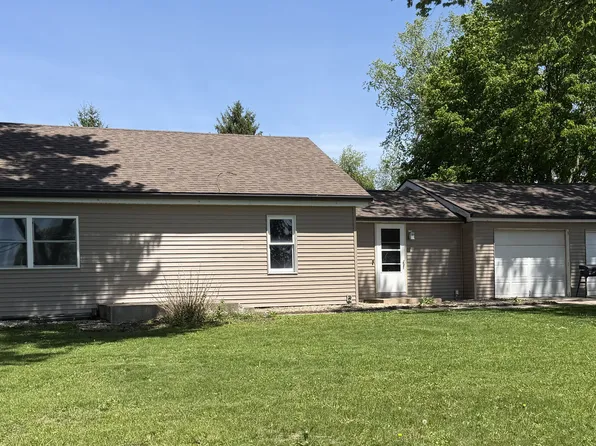 207 Jeffrey Ave, Rochelle, IL 61068