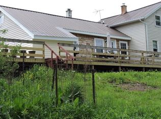 10695 Crump Rd, Holland, NY 14080