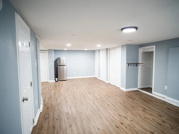 614 W 2nd Ave, Lenoir City, TN 37771