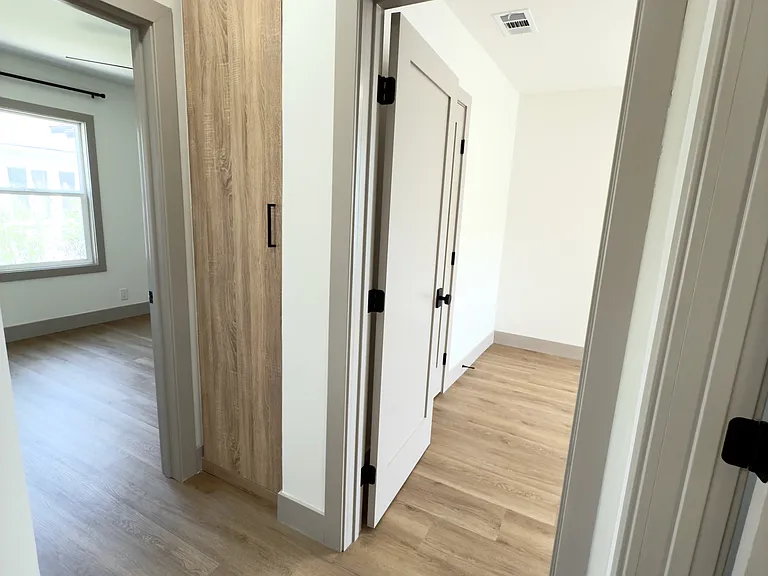 2510 Termino Ave #A — Photo 15