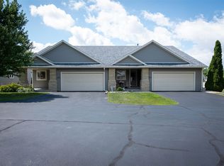 5762 Jackies Dr, Loves Park, IL