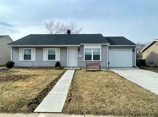 518 Laurel Ave, Romeoville, IL 60446