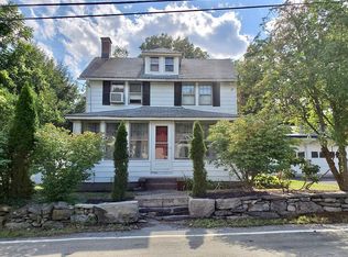 26 S Main St, Harriman, NY 10926