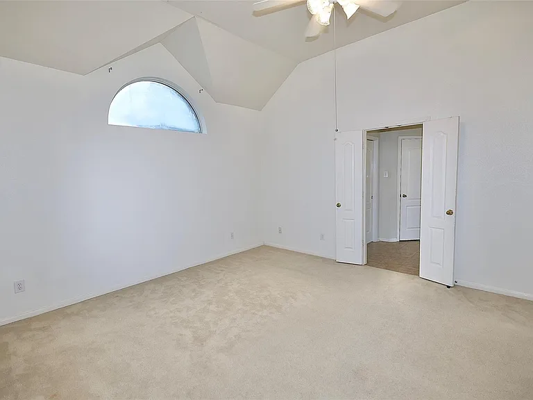 4106 Hidden Fort Ln — Photo 16