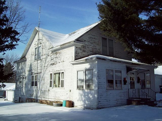 1st image of 313 S Crocker Ave