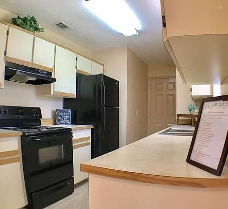 5th image of 2623 Willow Oak Dr