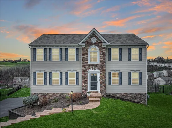 1044 Granite Dr, Mc Donald, PA 15057