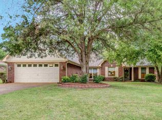 500 Fletcher Rd, Collierville, TN 38017