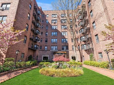 69-10 Yellowstone Blvd #611, Forest Hills, NY, 11375