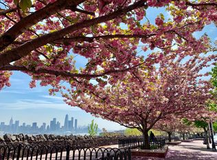6405 Kennedy Blvd E, West New York, NJ 07093