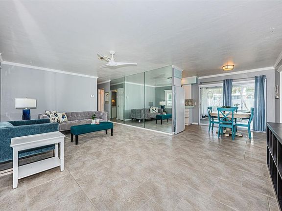 5th image of 1772 Avon Ln